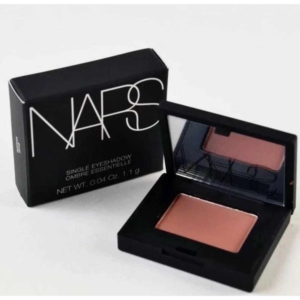 NEW Nars Single Eyeshadow in color Sophia #5319 Lightweight Eye‎ Shadow Brown